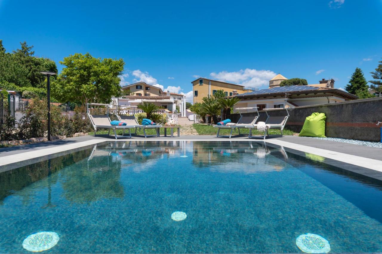 Villa Francesca - private pool - Bed and Breakfast Sorrento