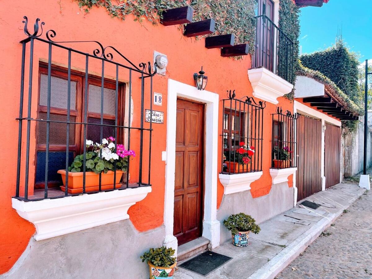 Casa Corazon GT - Bed & Breakfast - B&B Antigua Guatemala