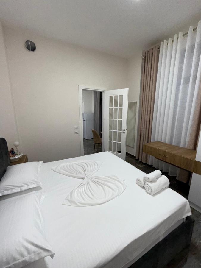 Elsa Casa Mar - Bed and Breakfast Draç