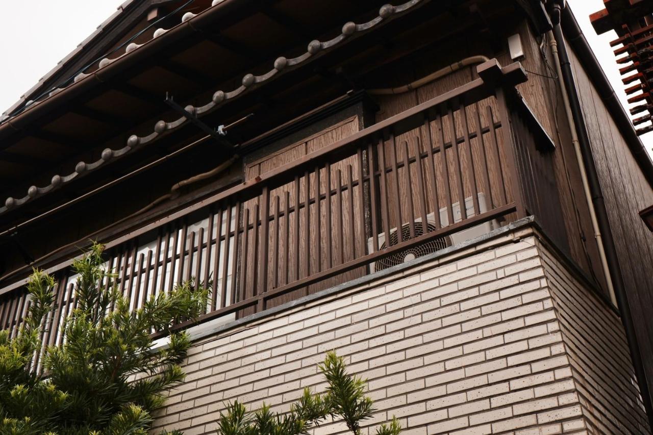 Kishinosato Japanese Entire House with T a t ami Tea &Room 3 Bedrooms for 7 &Near Public Transport &Direct to Airport and Namba &Quiet Residential Area - B&B Osaka