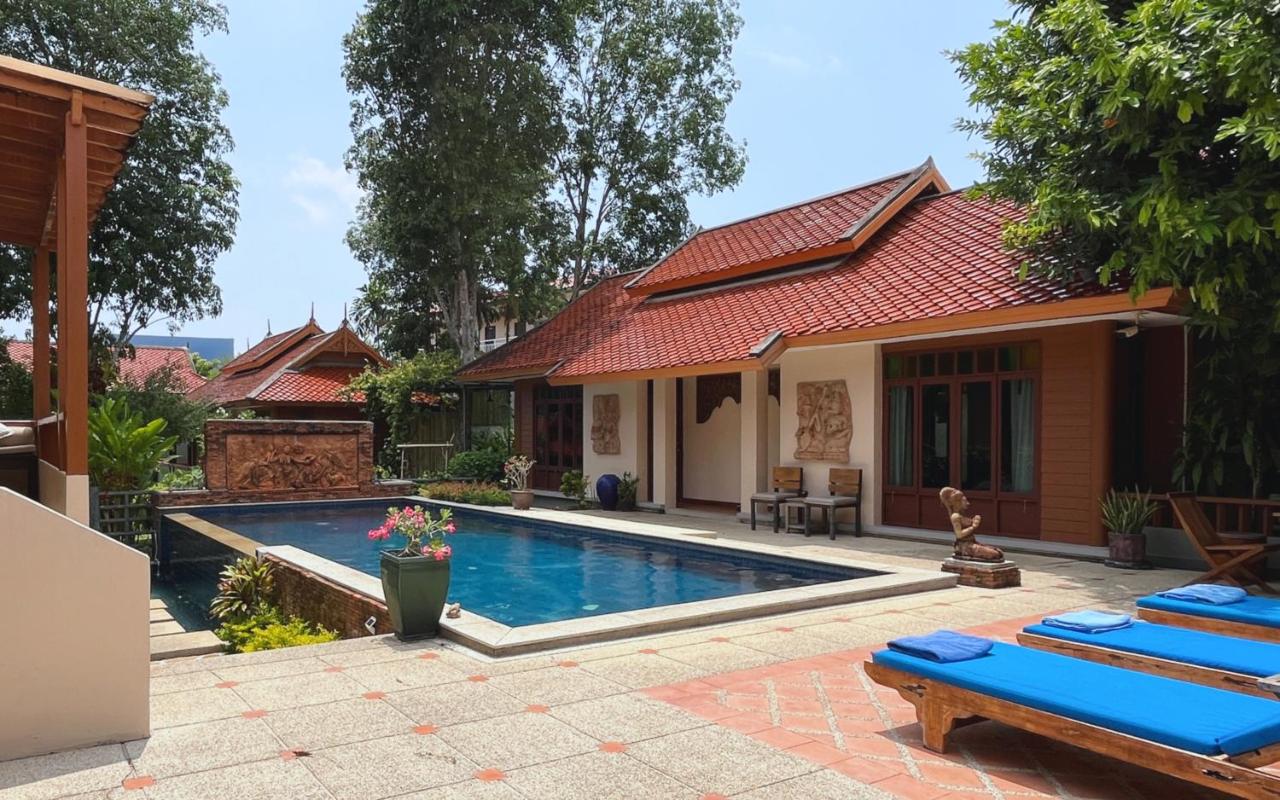 Studio Villa