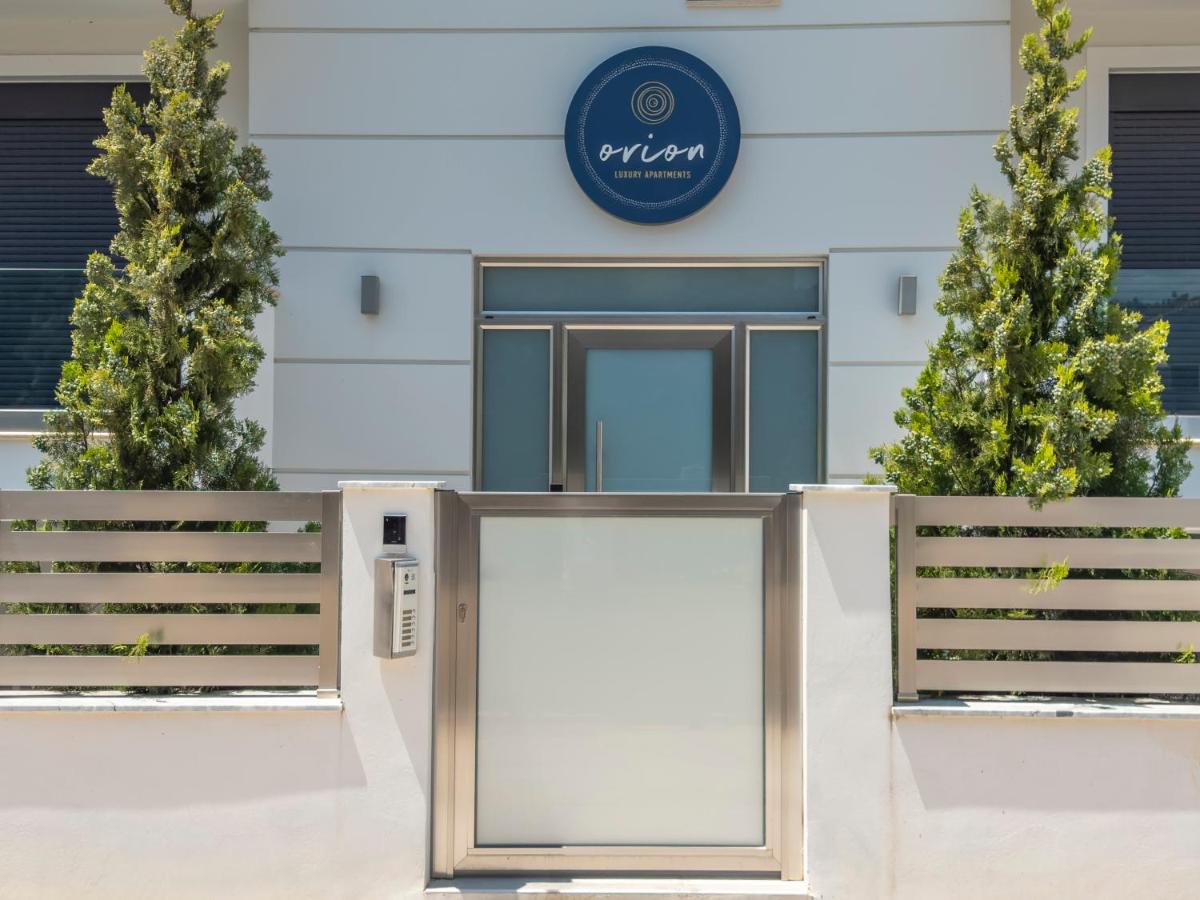 Orion Luxury Apartments - B&B Napoli di Romania
