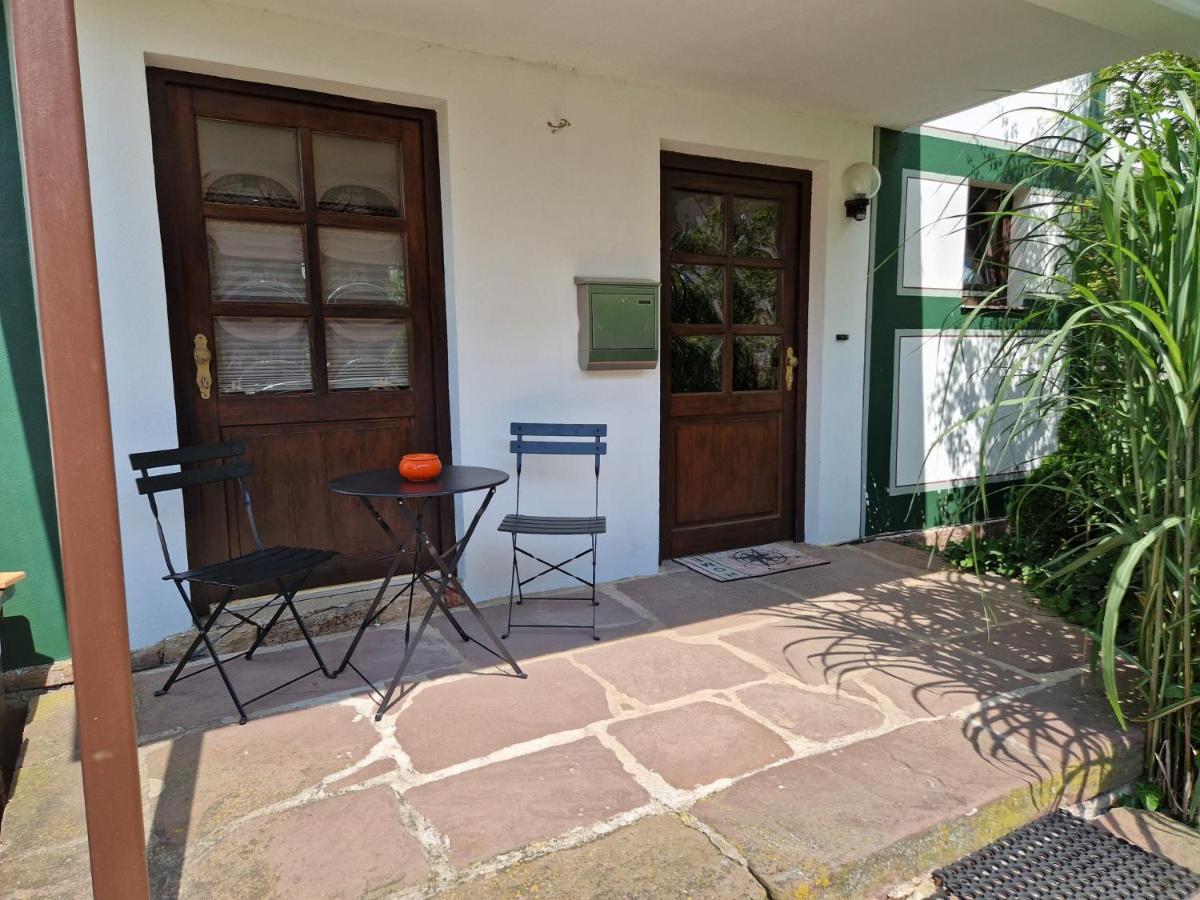 Charming apartment in the countryside - B&B