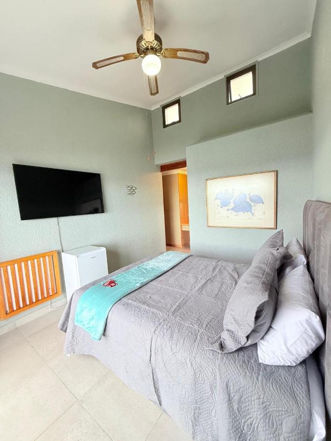Doppelzimmer mit Balkon und Meerblick