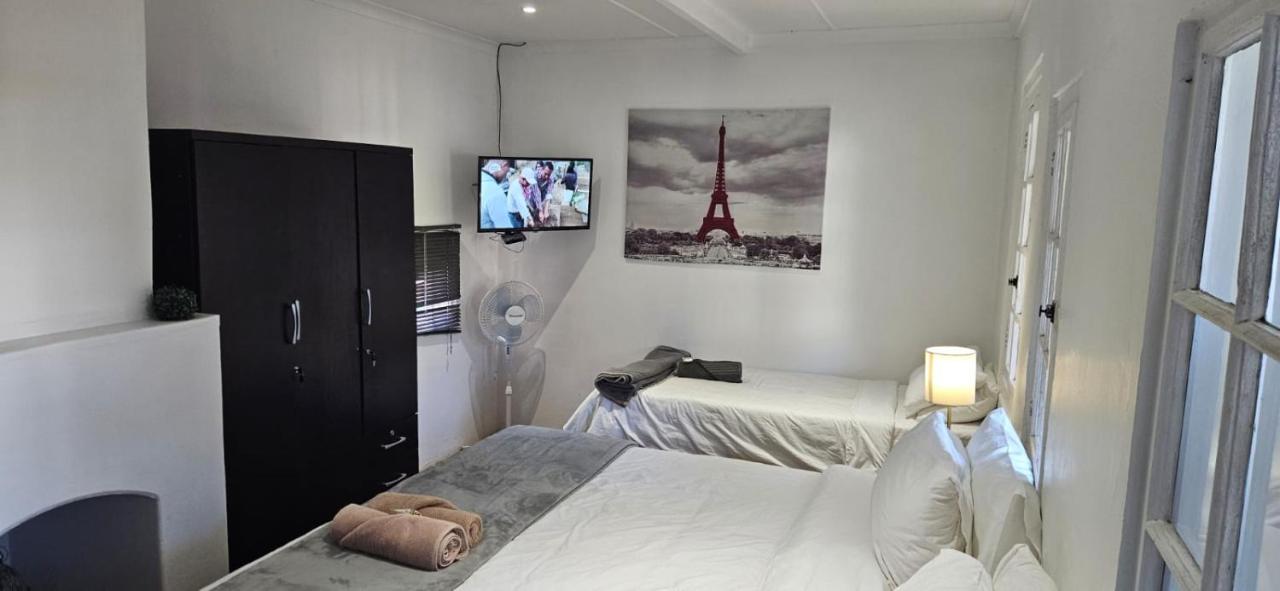 Classic Quadruple Room