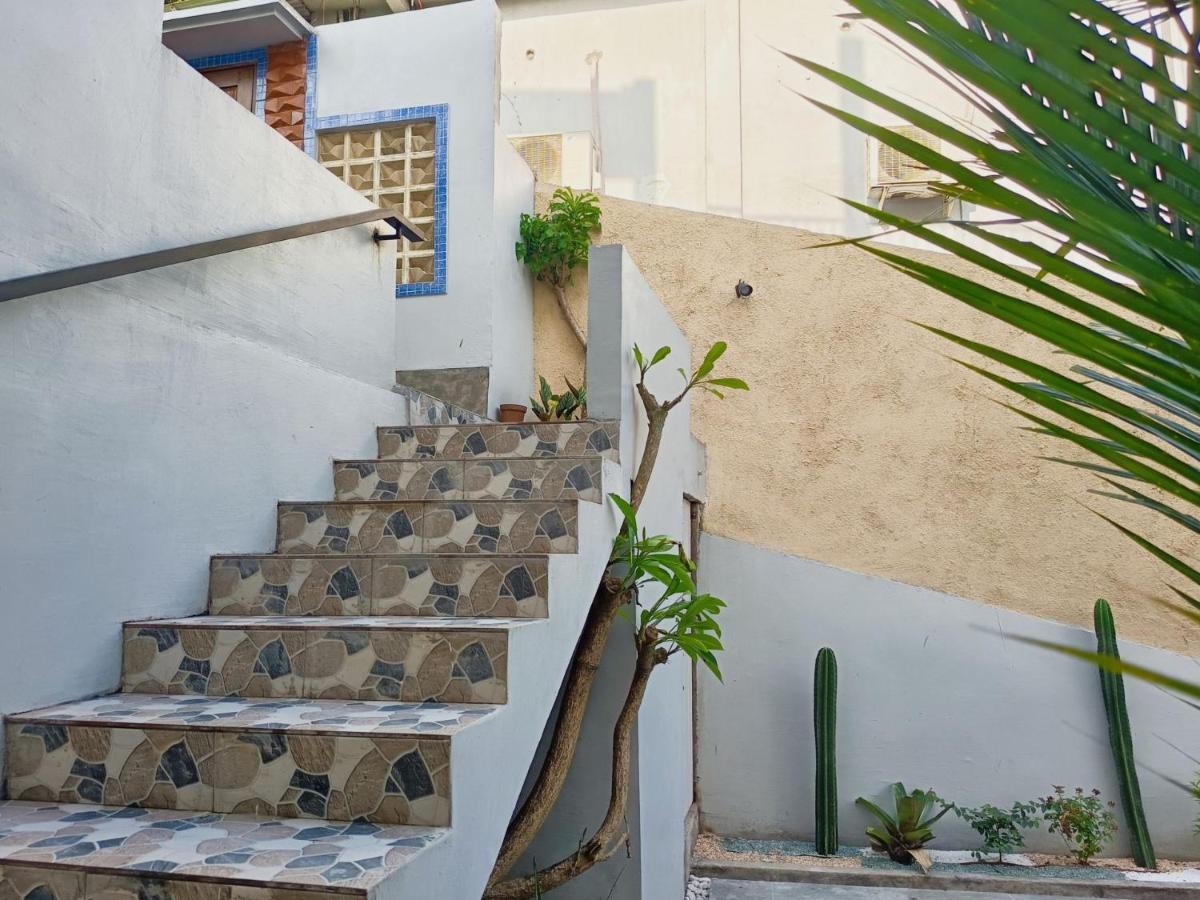 Firdaus Studio Apartments - B&B