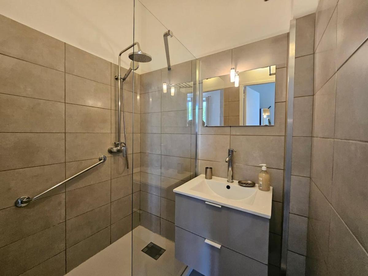 Sanary 1 Chambre balcon garage - B&B Sanary-sur-Mer