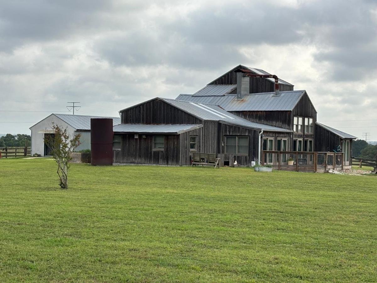 Skull Creek Ranch Cotton Gin II - B&B