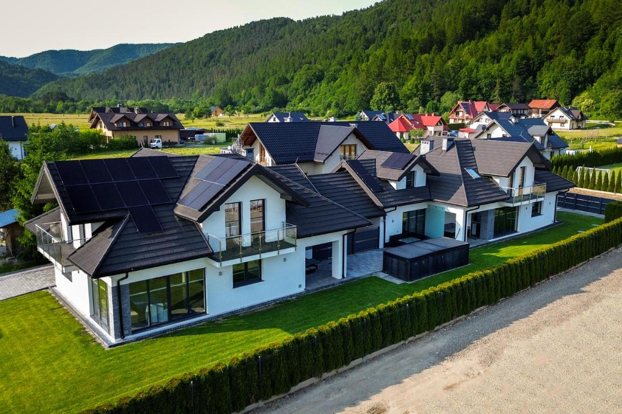 DOMINO-APARTAMENTY Green - Chambres d'hôtes Krośnica