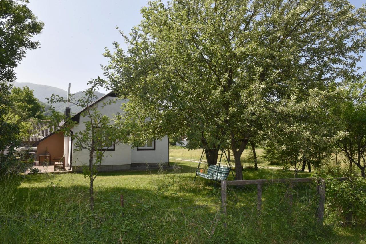 Rest House Tara - Ferienwohnung Mojkovac