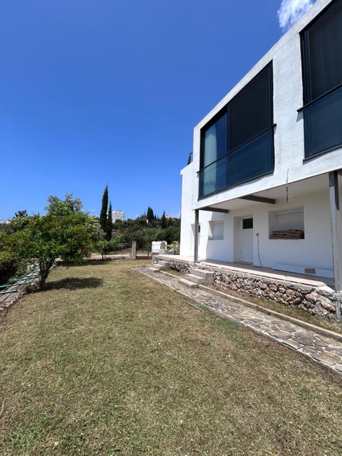 Standard Twin Room with Garden View