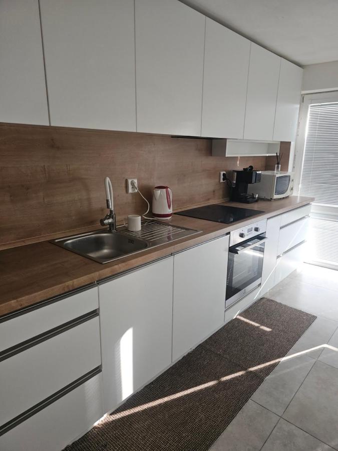 Apartmán Juraj Čarný - Ferienwohnung Großmichel