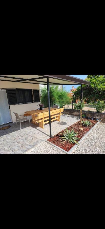 Kuća za odmor Miha - B&B Tar