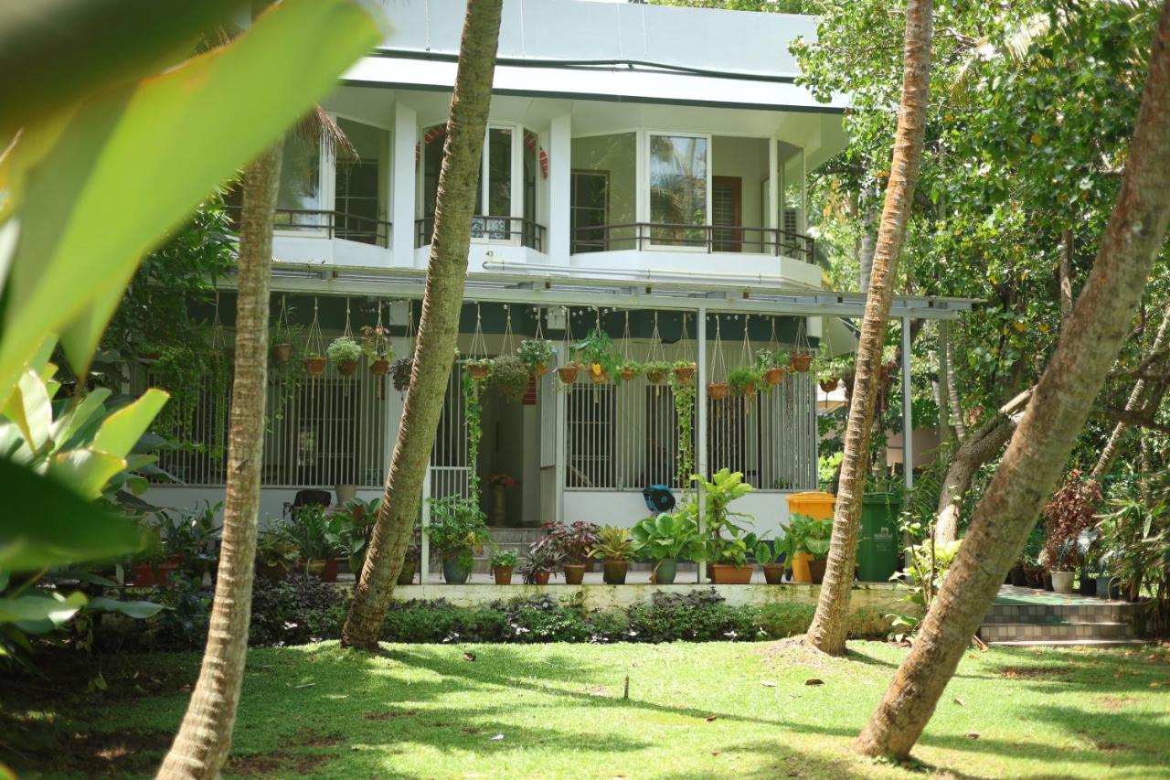 River Loom - B&B