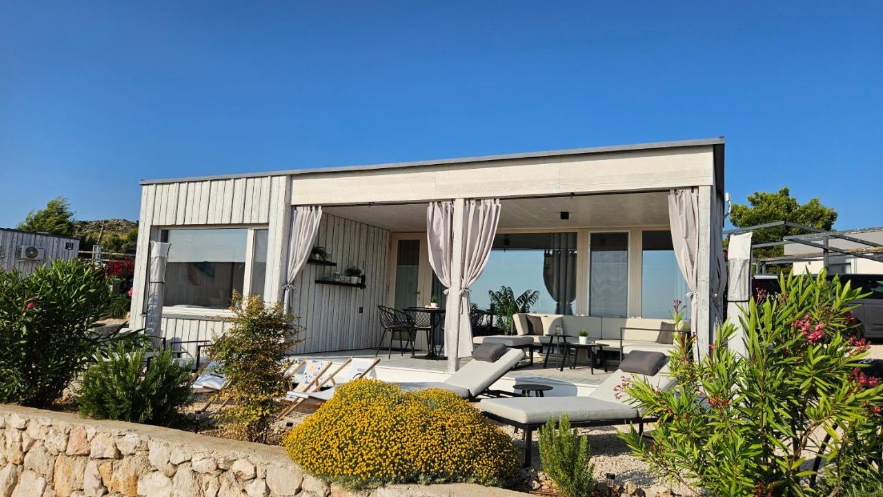 BUQEZ SUN 4 U - OIKOS ECO RESORT - villa 4 - B&B