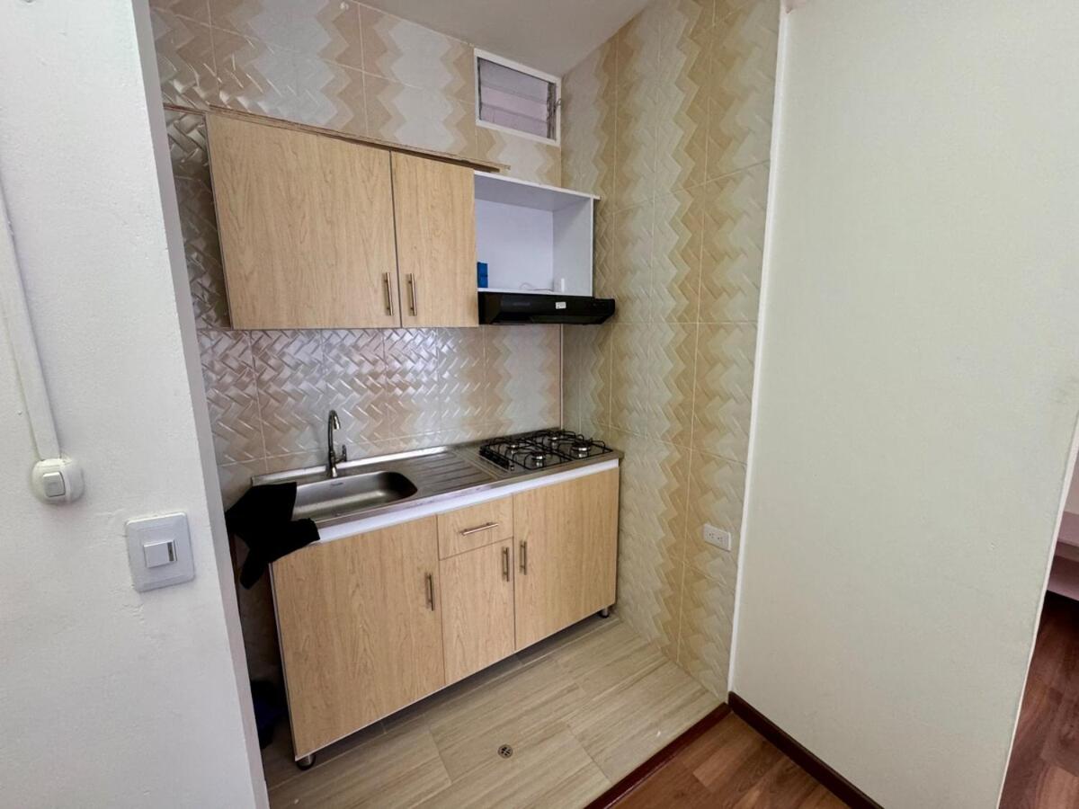 Urban Comfort Steps from Uniboyaca - B&B