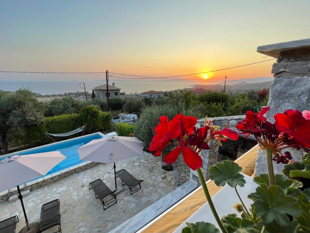 Poliana Holiday Home - B&B