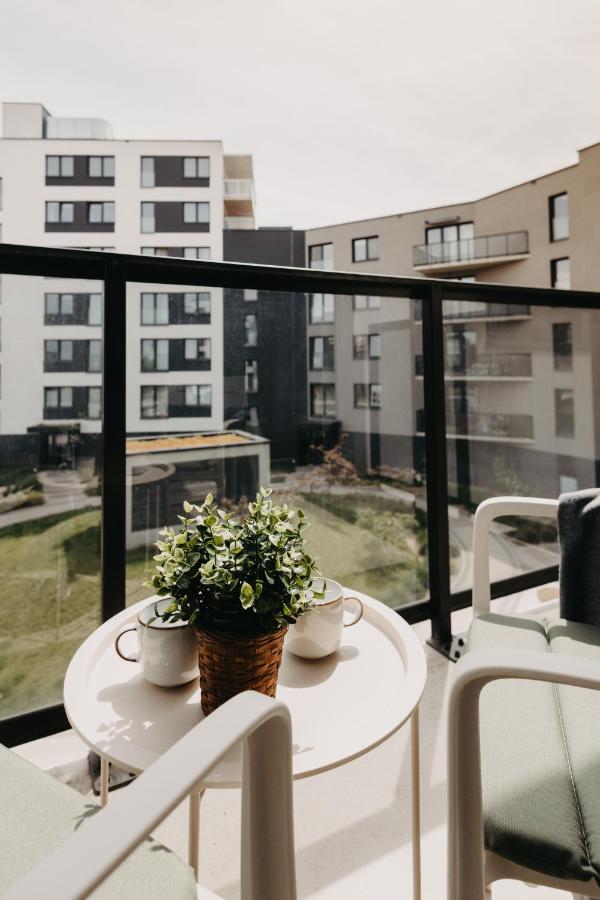 Białowieska 67 - Apartament z sypialnią, balkon w Porcie Popowice - Fair Rentals - B&B