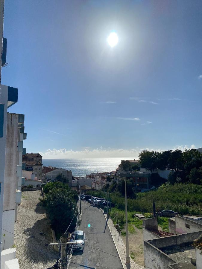 DolcePlace - Apartment near the Beach with Balcony & Sea View - B&B Sesimbra