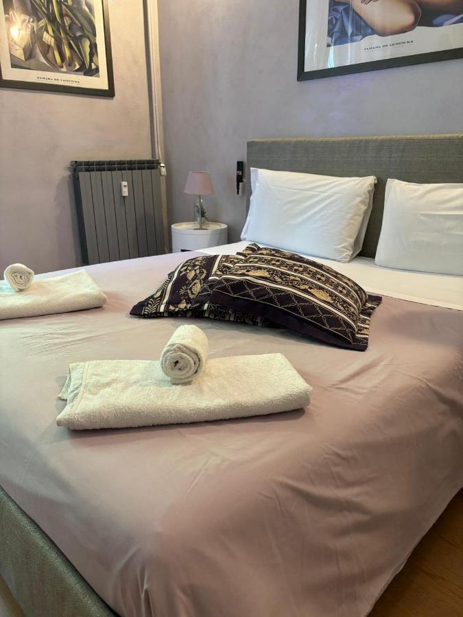 Tweepersoonskamer met Gedeelde Badkamer