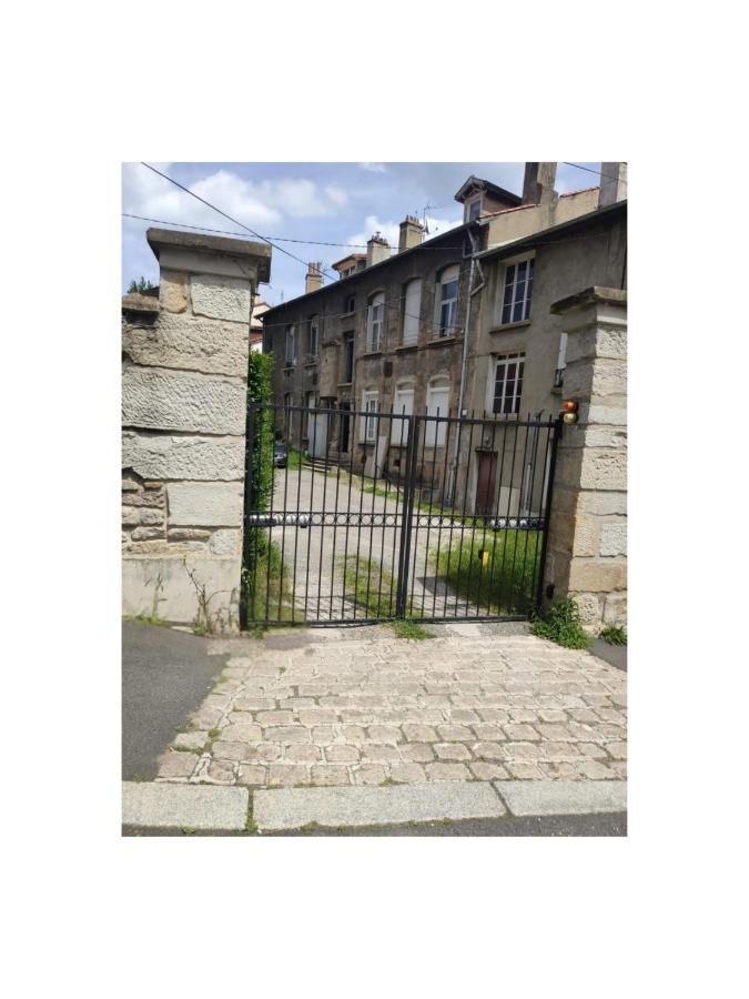 Le Nid vue et détente à Etienne - Chambres d’hôtes Saint-Étienne