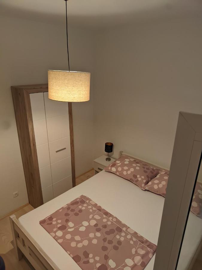 Apartamento con balcón