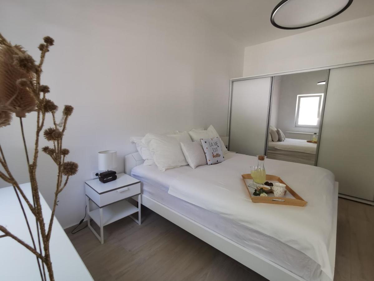 Apartamento Superior de 1 dormitorio con terraza y vistas al mar