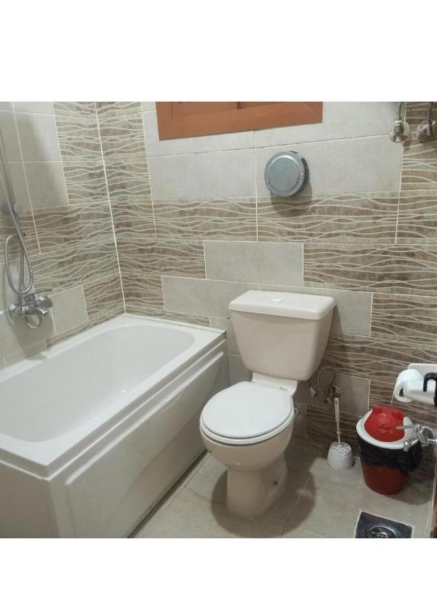 Habitación Individual con baño compartido
