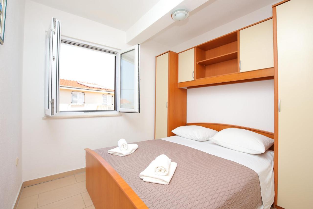 Apartment mit 1 Schlafzimmer, Balkon und Meerblick