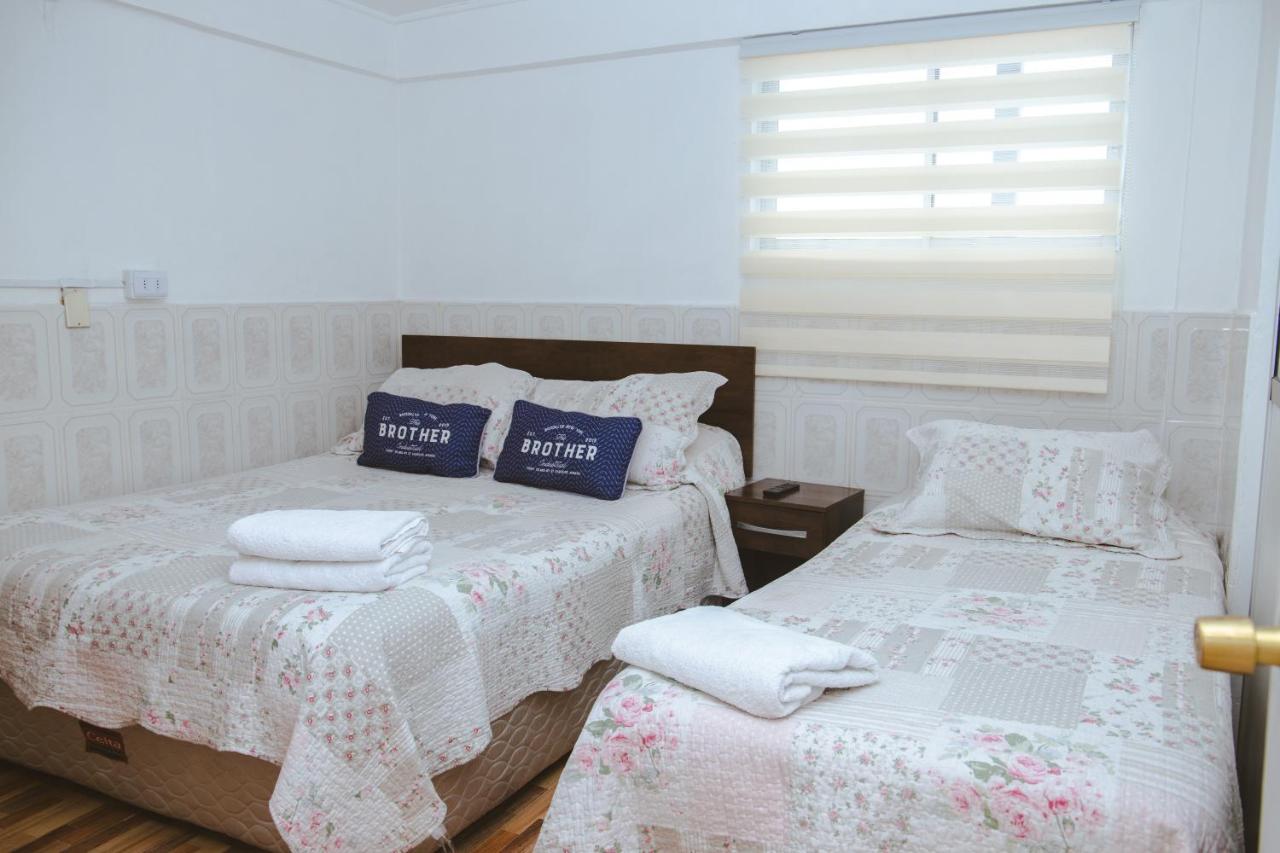 Zweibettzimmer mit eigenem Bad