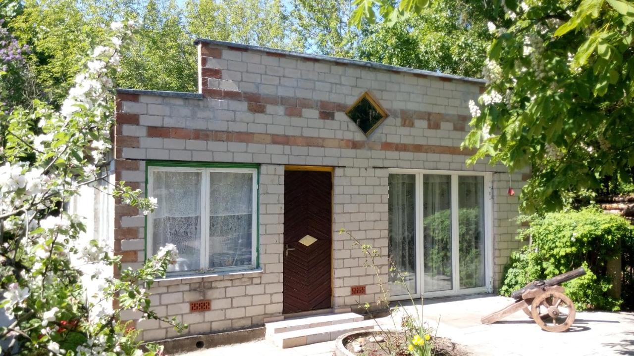 Koidula Holiday Home - B&B