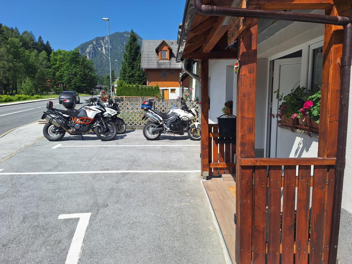 Apartma Bogi Kranjska Gora - B&B