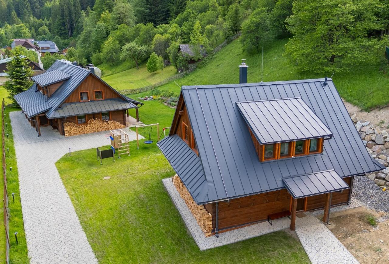 Dvě chalupy - Velké Karlovice - B&B Velké Karlovice