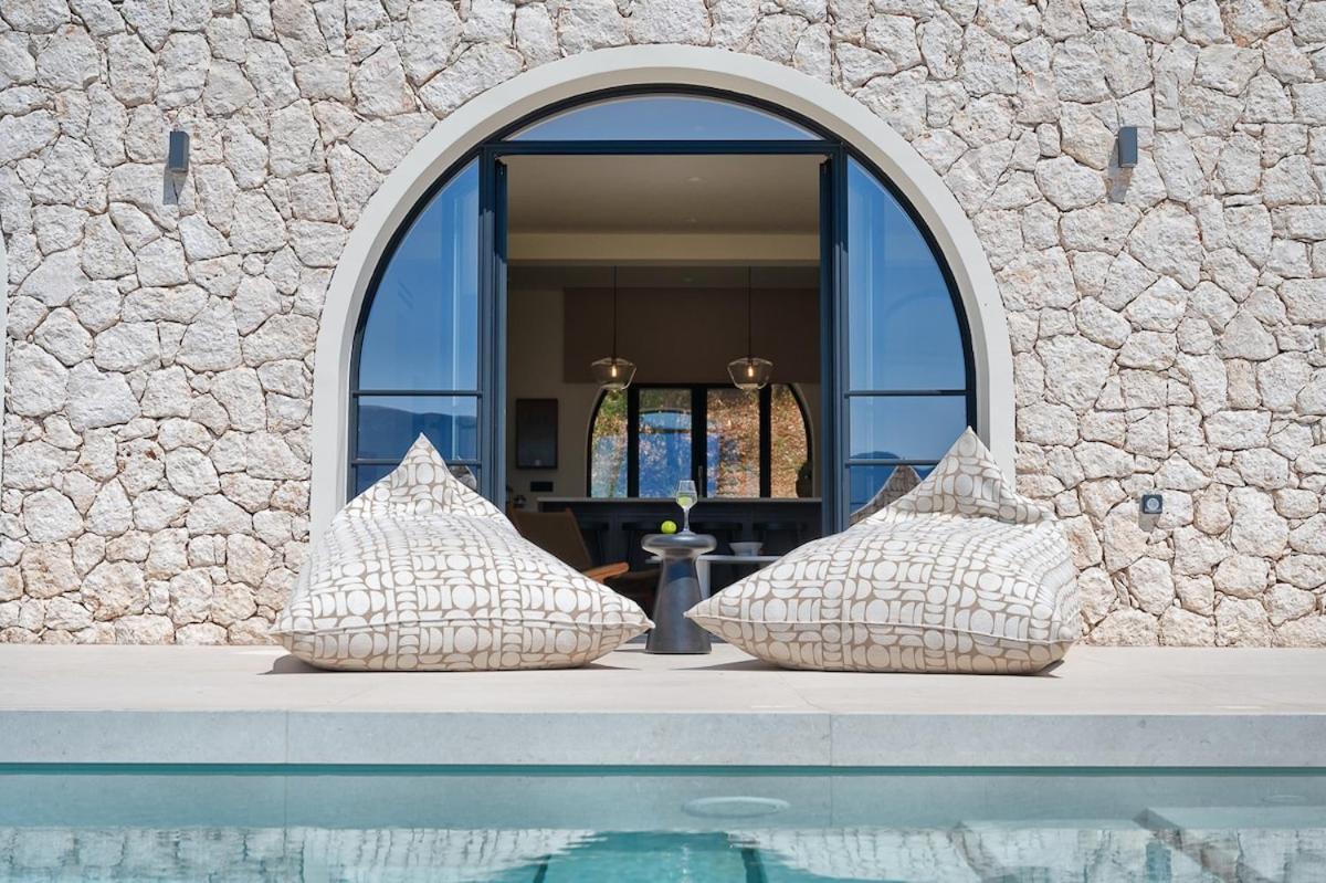 White Arch Villa - B&B Agía Effimía