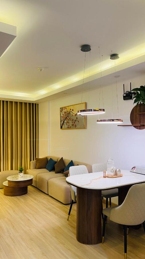 Two-Bedroom Deluxe Apartment with Ocean View