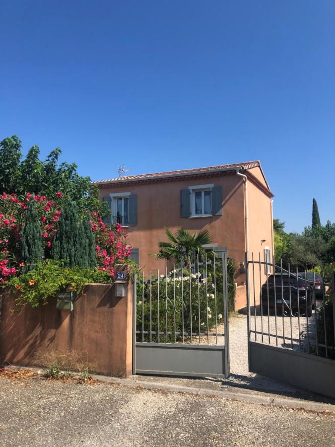 Confortable Villa with pool 4BR 6-8 people - B&B