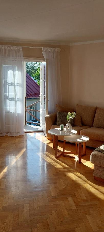 Avar korter Kuressaare südames - B&B Kuressaare