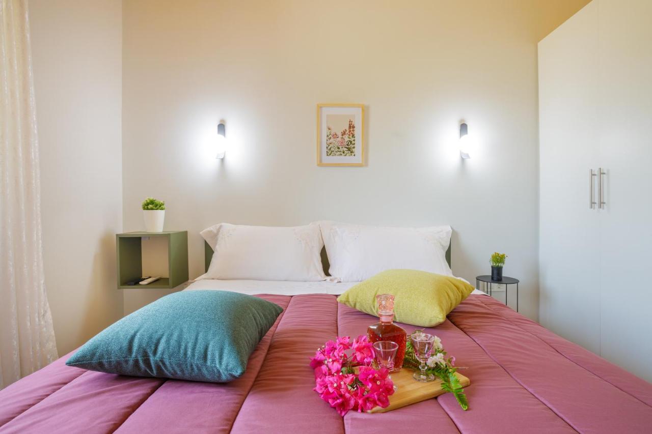 Deluxe Double Room with Balcony and Sea View