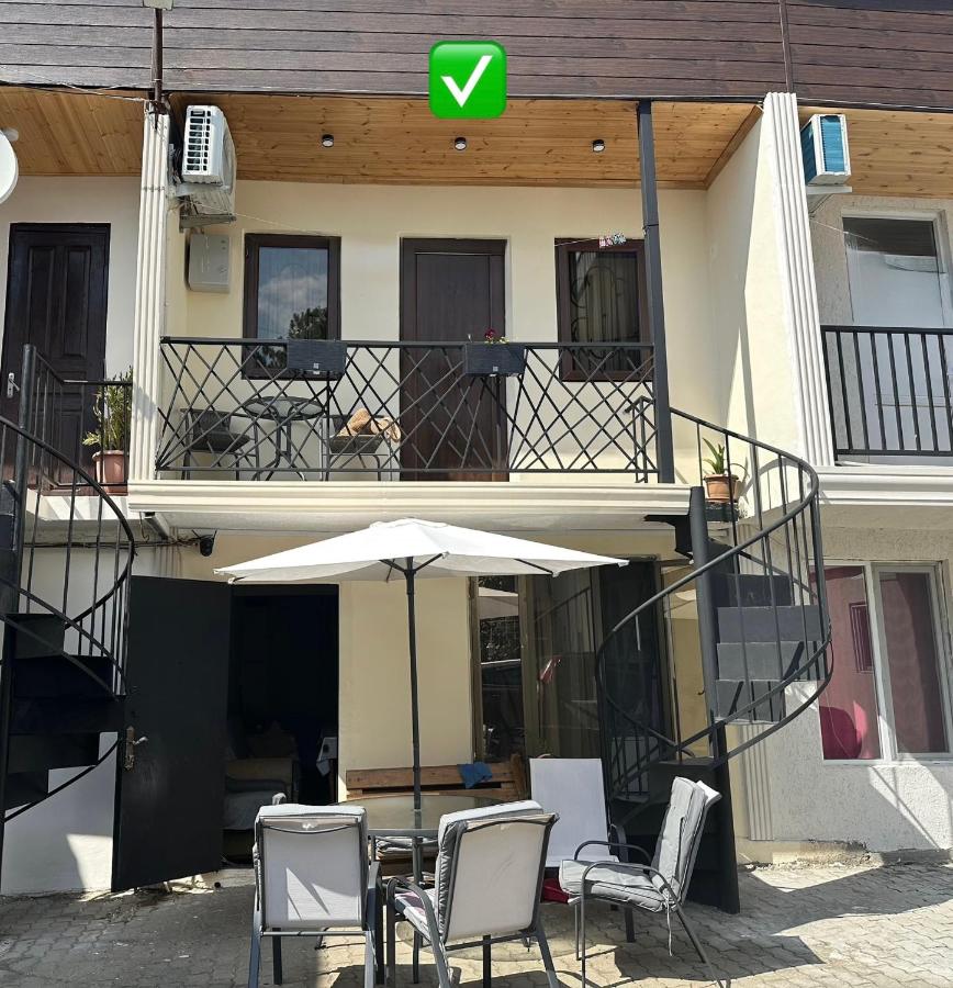 Irakli's Apartment - B&B Kobuleti