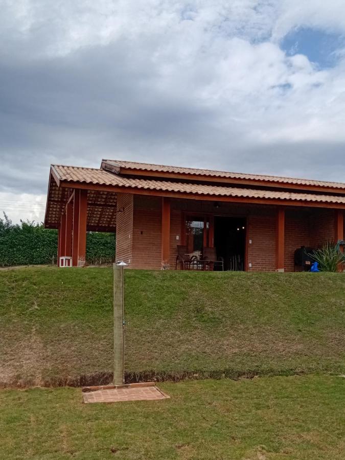 Você merece essa experiência Vinhedos da Serra com Ar quente e frio - B&B