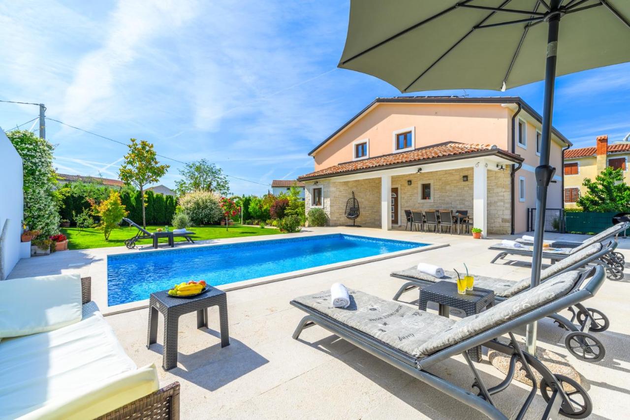 Villa SA-RA - B&B