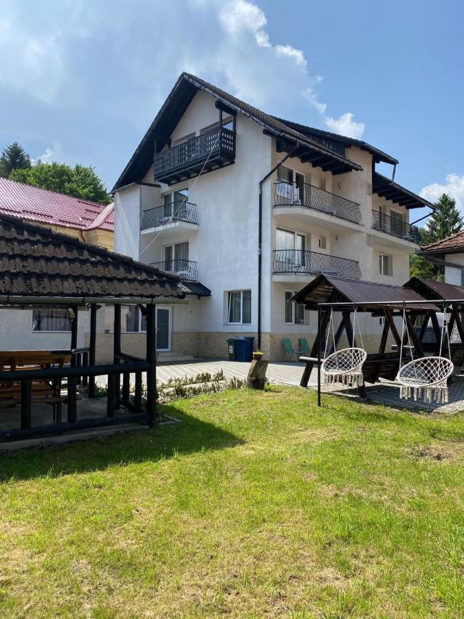 Pensiunea Carina - Ferienwohnung Bran