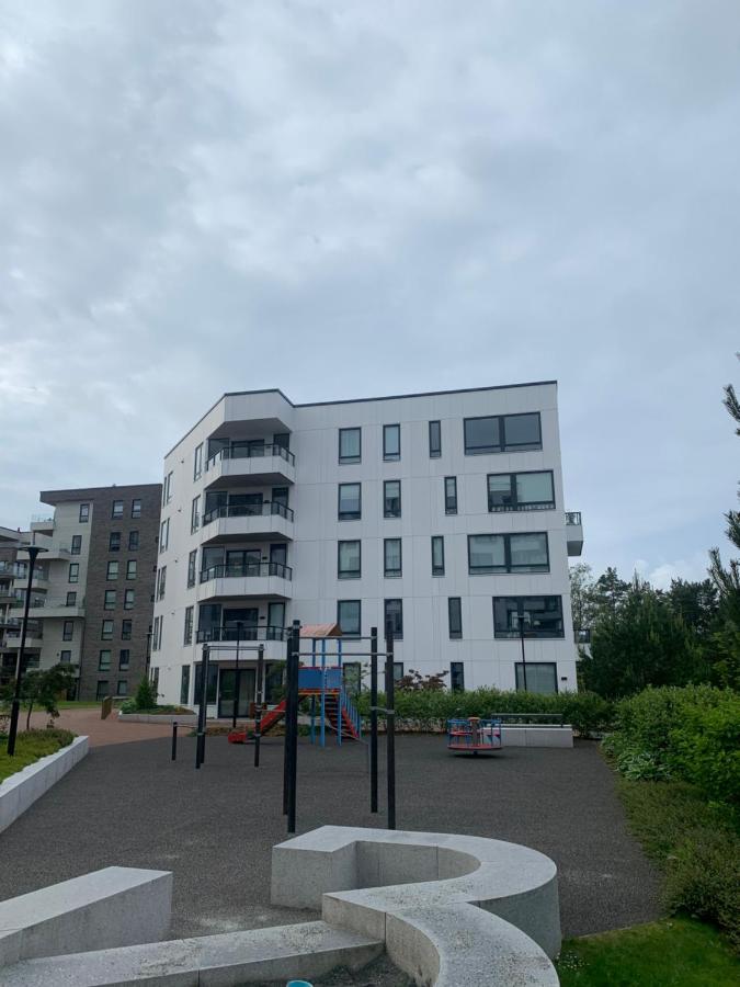 Lys og moderne 3-roms på Sandsli - B&B
