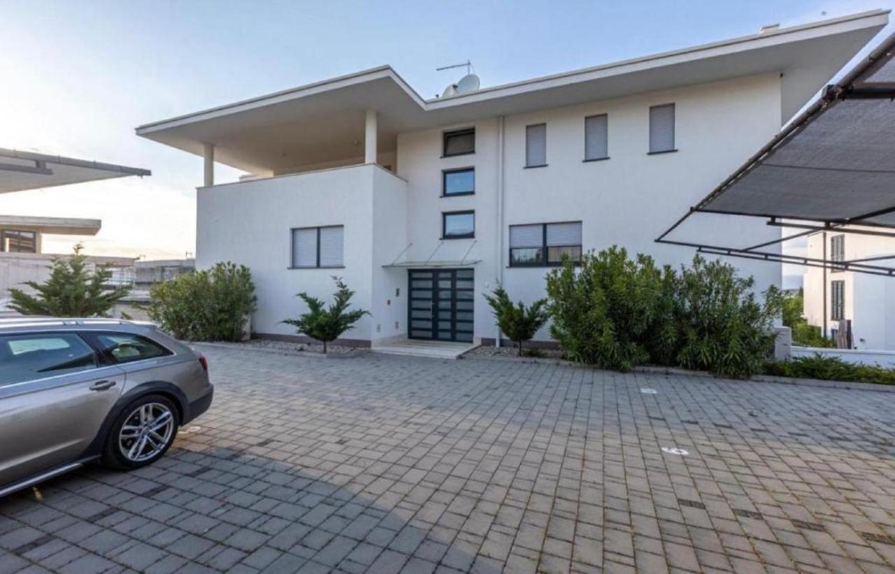 Apartment Villa Bella - B&B Vantačići