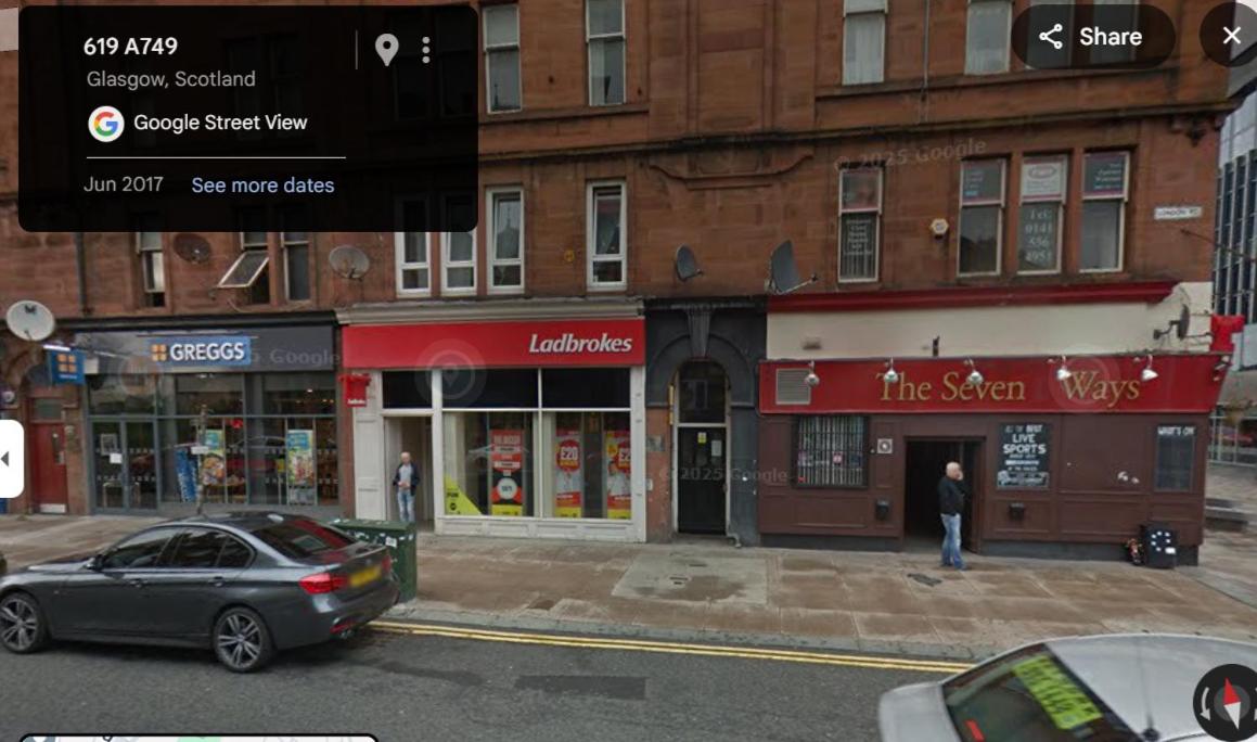 Cosy and Bright 3-bedroom flat - B&B Glasgow