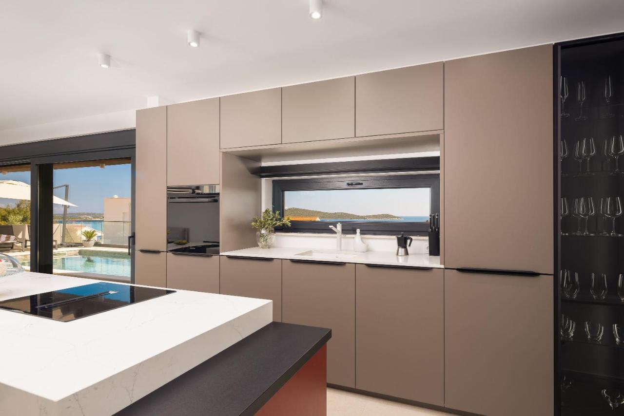 Villa Svetog Vida - B&B Sevid