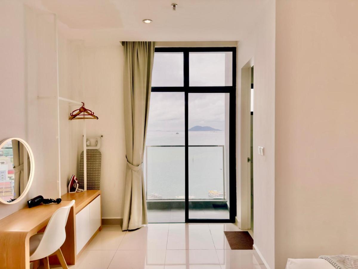 Appartement met 1 Slaapkamer, Uitzicht op Zee en een Balkon. 