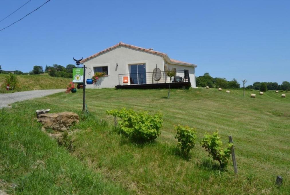 Le Champ du Baron - Bed and Breakfast