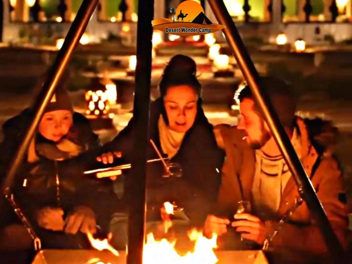 Luxury Desert Wonder Camp - Chambres d’hôtes Merzouga