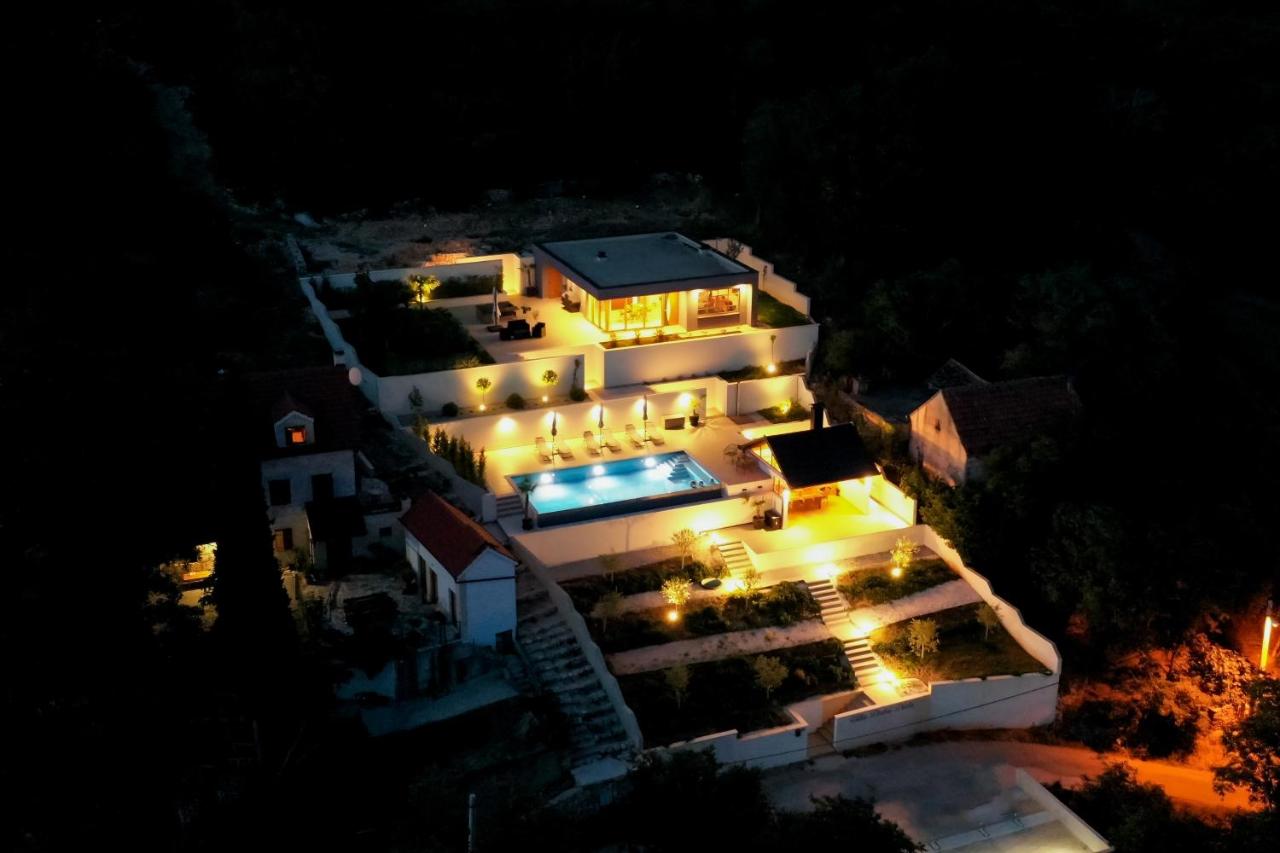 Luxury Villa Dobri Dida - B&B Imotski